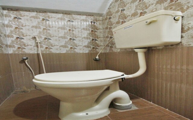 OYO 11862 Home Cozy 2BHK ECR Cuddalore Road