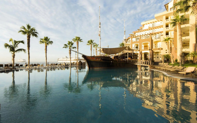 Villa del Arco Residences