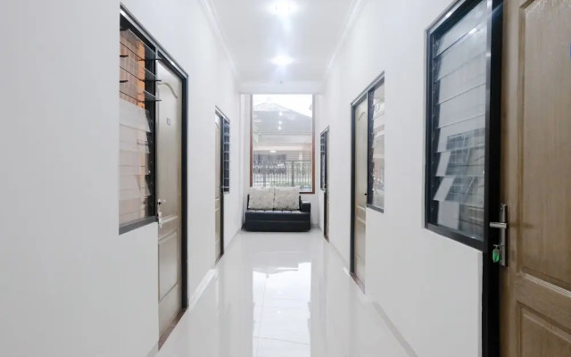 OYO 407 Bandahara 21