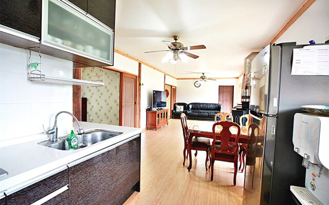 Gapyeong Yujeong Sanbang Pension