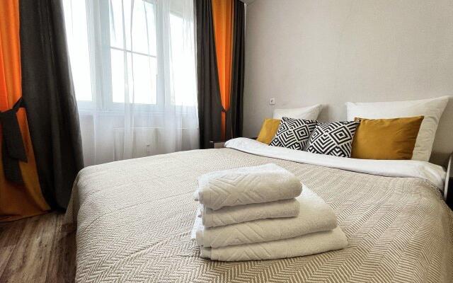 Ростов Посуточно на улице Андреева 6