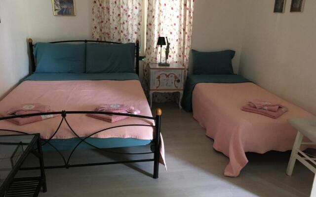 Toula's house 2