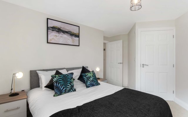 Lyter Living Serviced Accommodation Oxford Hawthorn With Parking