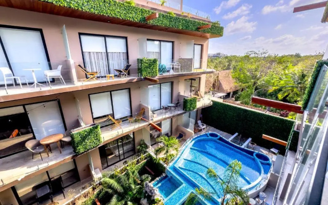 Menesse Tulum Luxury Condos by Baitna