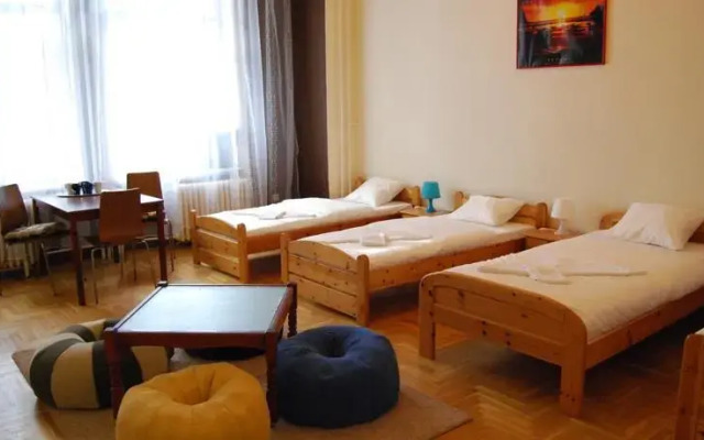 Discover Budapest Guest House