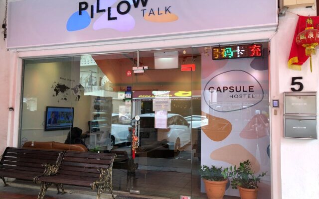 Pillow Talk Hostel