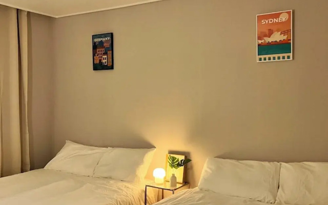 Cozy J