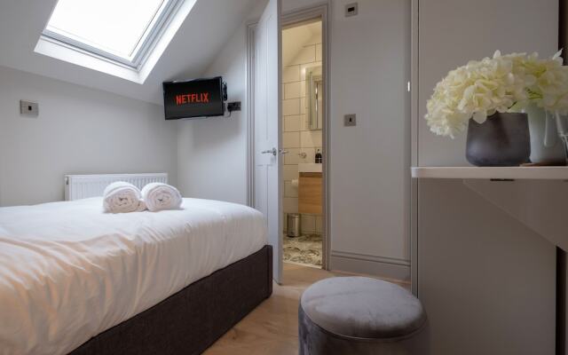 Kings House by Karah Boutiques