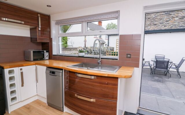 1 Poplar Terrace
