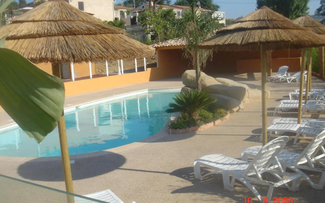 Appart Hotel Lou Castelet