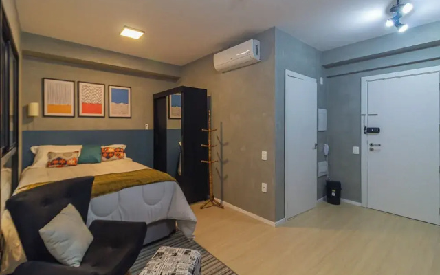 Flat Pet Friendly c Academia a 200m do Metr