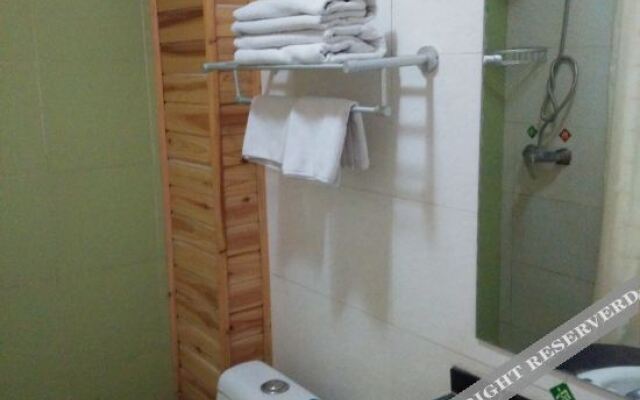 Towo Holiday Hotel (Jingyang Beijigong)