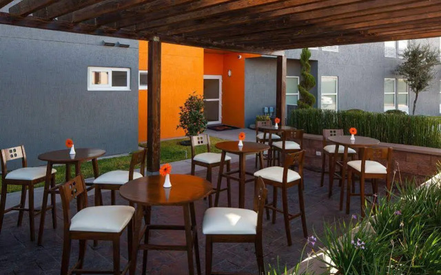 Copper Canyon Boutique Hotel
