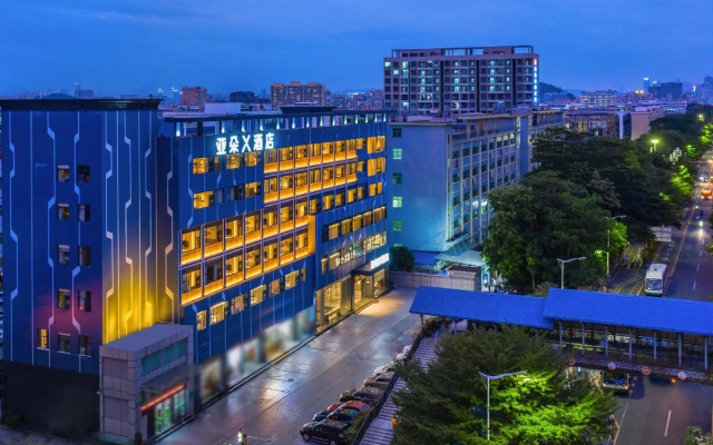 Atour X Hotel Longhua Dalang Business Center