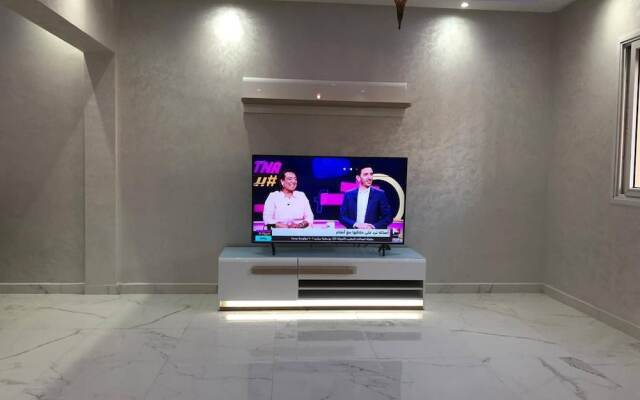 Yallahriyad Triplex For 6 Persons Max