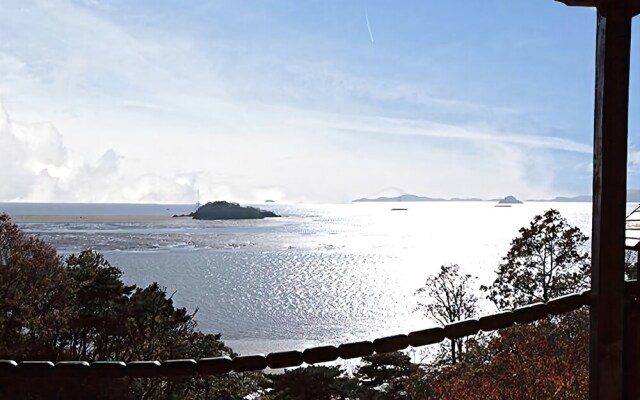 Ganghwa Beautiful Sunset Pension