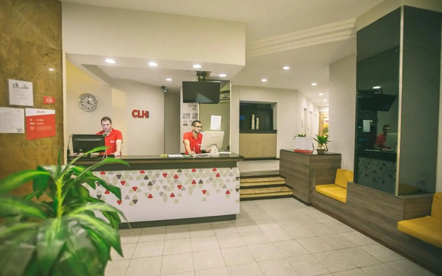 CLH Suites Domingos Ferreira