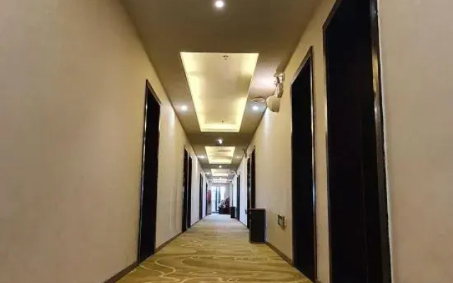 Joy Opulence Hotel