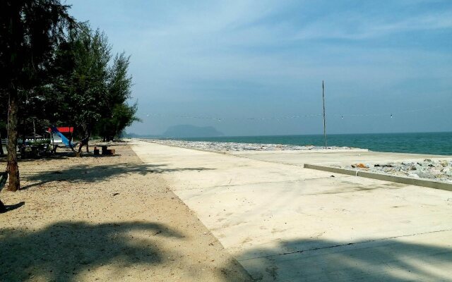 Pranmanee Beach Resort