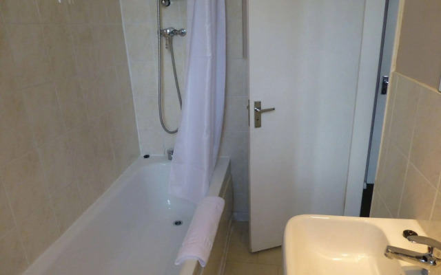 Prince Hotel