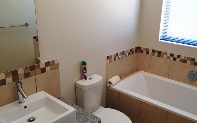 6 Nieuland 1053 Self catering