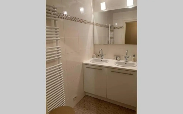 Two bedroom apartment - 50 meters from beach and KYC