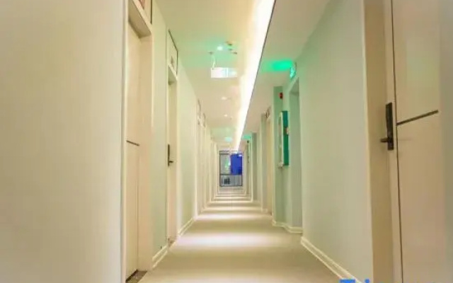 Yimi Hotel (Nanning Keyuan Dadao Subway Station)