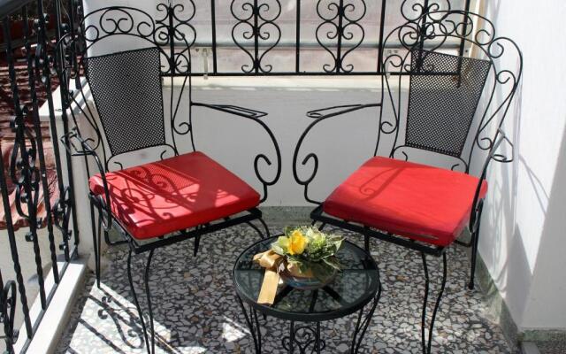 Meteora Mansion - Traditional Apt 3BD - Rocks View