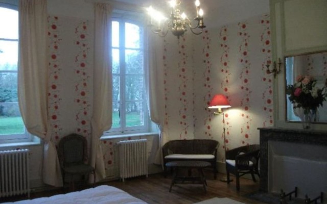 Château de Yaucourt Bussus