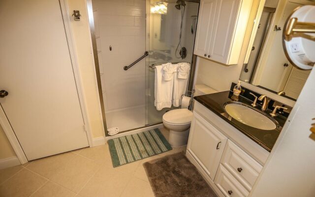 Lovers Key Beach Club 604