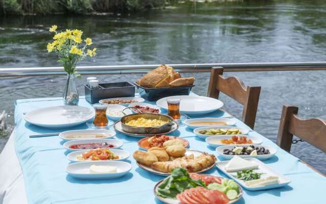 Mandalin Akyaka Hotel