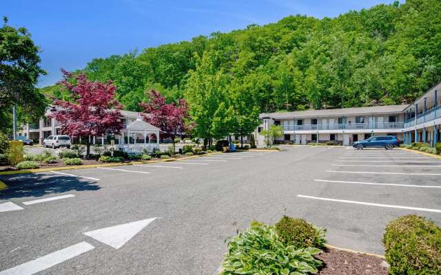 Americas Best Value Inn Torrington CT