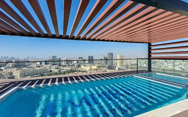 Outstanding Studio in Empire Residence JVC