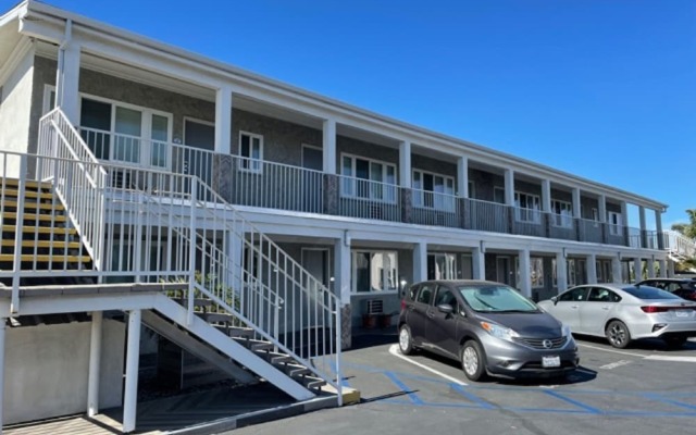 Hi View Inn & Suites