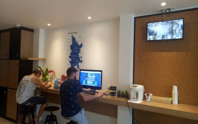 Stay@kata Poshtel