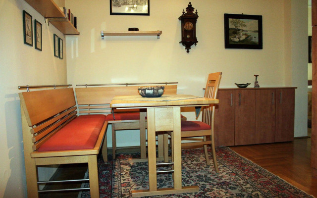 Central Holiday Apartments