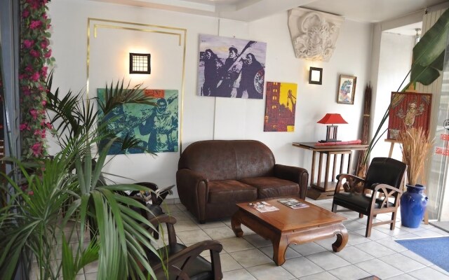 Hotel De La Gare Nantes
