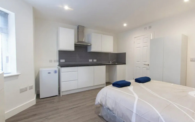 Bridge Road - Room 1b