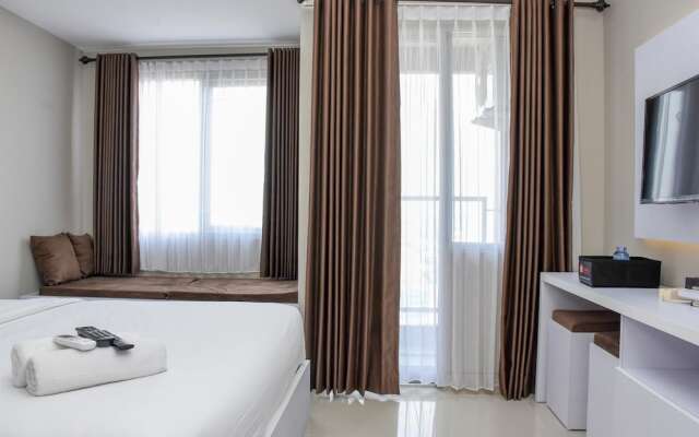 Comfort Studio at LRT City Jatibening Apartment