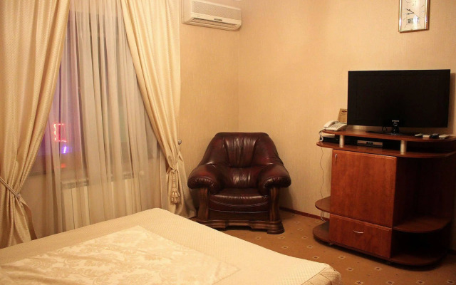 Hotel Kamelot