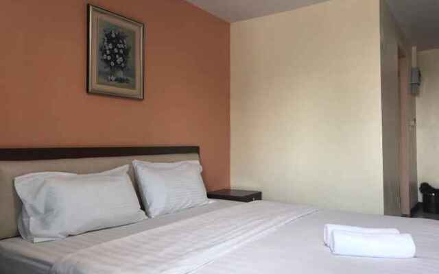 Zen Rooms Aryan Suites