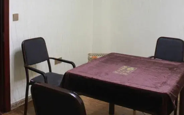 South Huanghelou Business Hotel