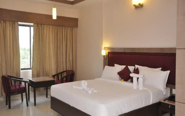 Chandra Royal Inn