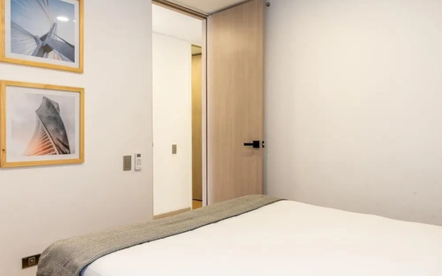 Perfect 3 BR w/ Balcony in Laureles Medellín