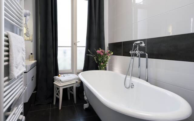 La Demeure des Sacres