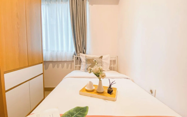Comfort And Simply Look 2Br At Meikarta Apartment