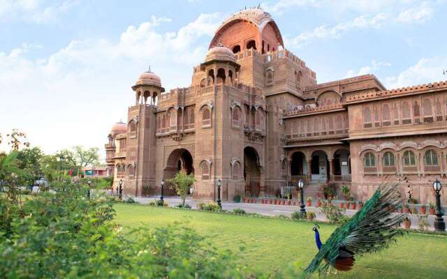 The Laxmi Niwas Palace