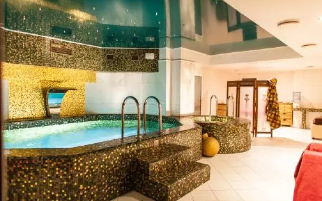 TB Palace Hotel & SPA