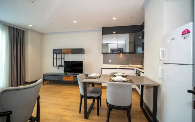 Rusel Park Residence