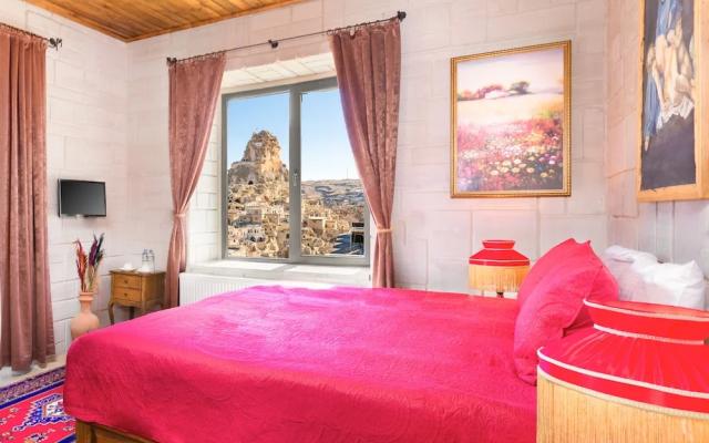 Megaron Cave Hotel